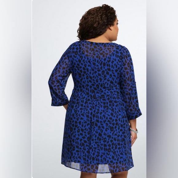 Torrid Animal Print Chiffon Shirtdress 3X 
Going Wild Blue Leopard100%Polyester - Picture 3 of 16